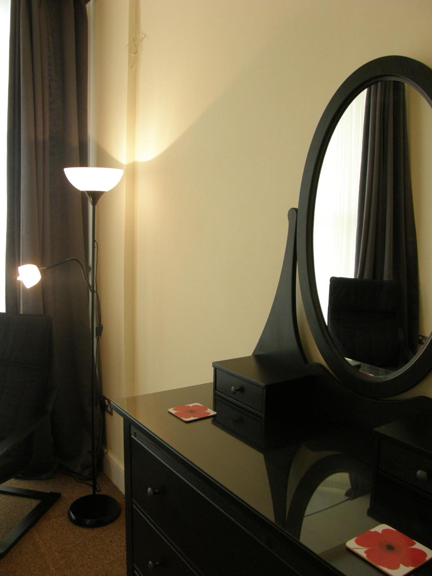 The Shelbourne Apartment Southport Phòng bức ảnh